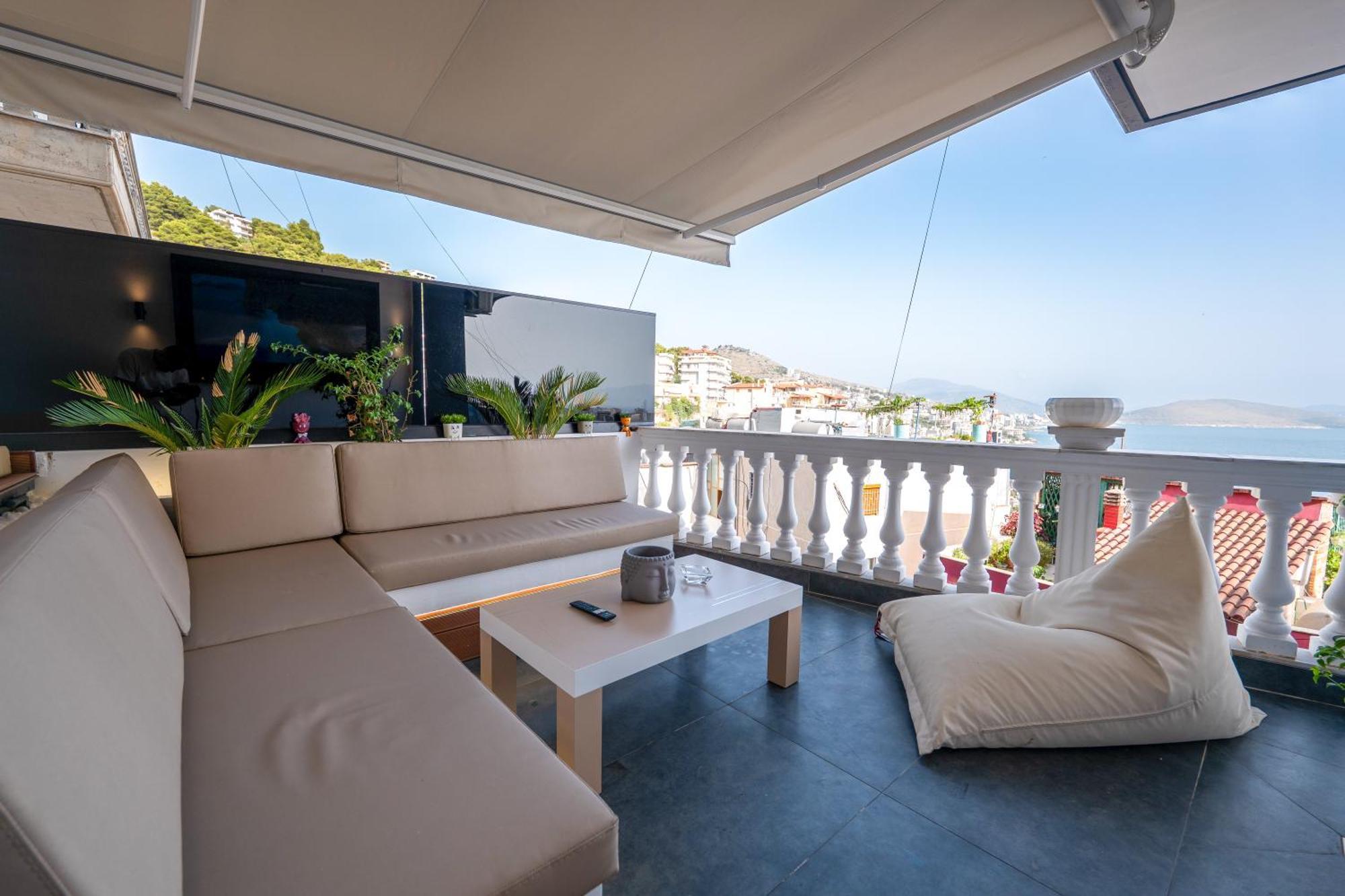 Mato Luxury Apartament Saranda