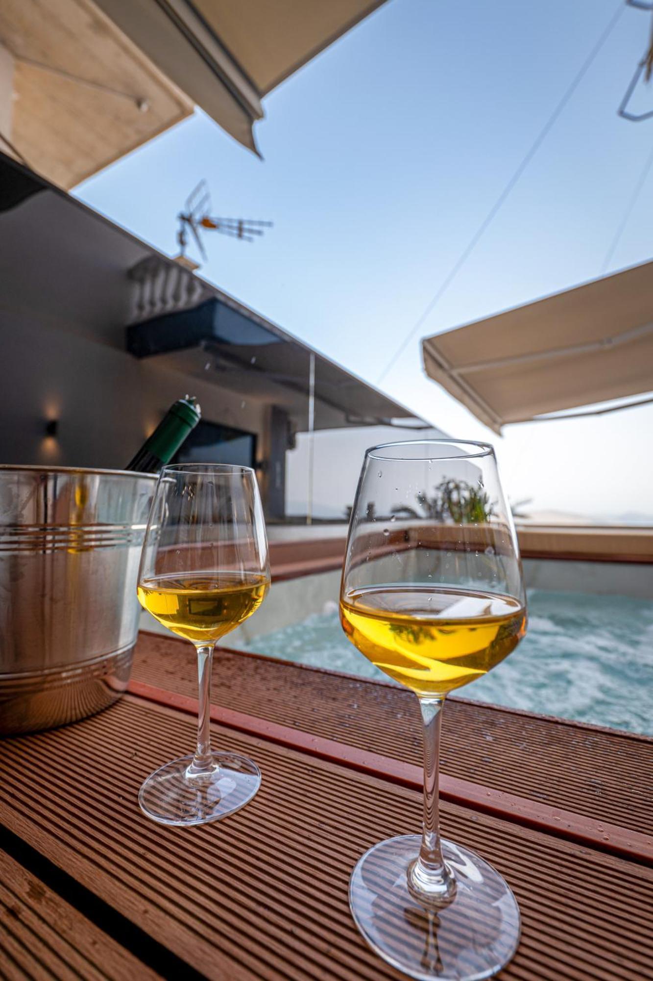 Mato Luxury Apartament *